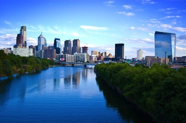 snapshot of downtown philadelphia skyline